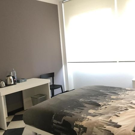 Sub14 Suite Con 2 Camere Da Letto Grandi Reggio Emilia Exteriör bild