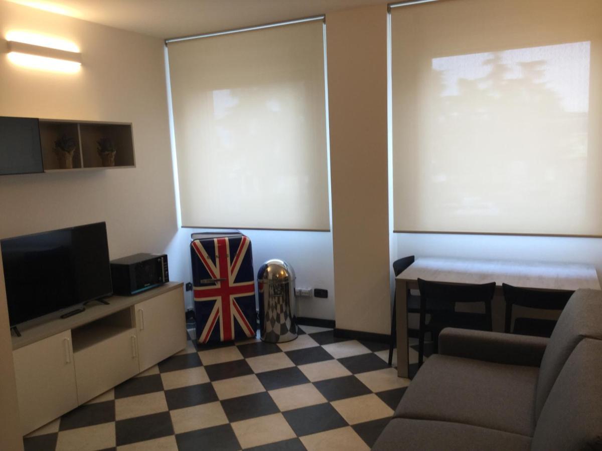 Sub14 Suite Con 2 Camere Da Letto Grandi Reggio Emilia Exteriör bild