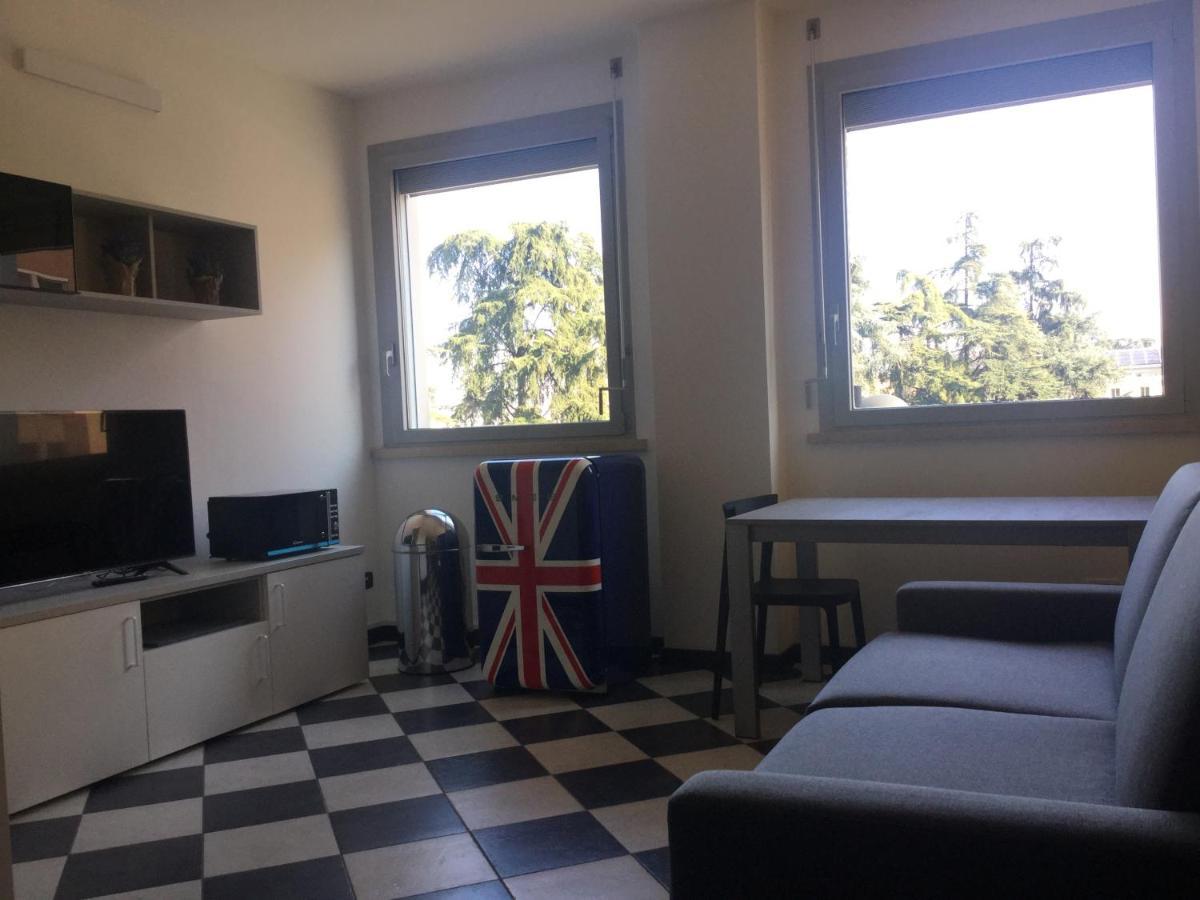 Sub14 Suite Con 2 Camere Da Letto Grandi Reggio Emilia Exteriör bild