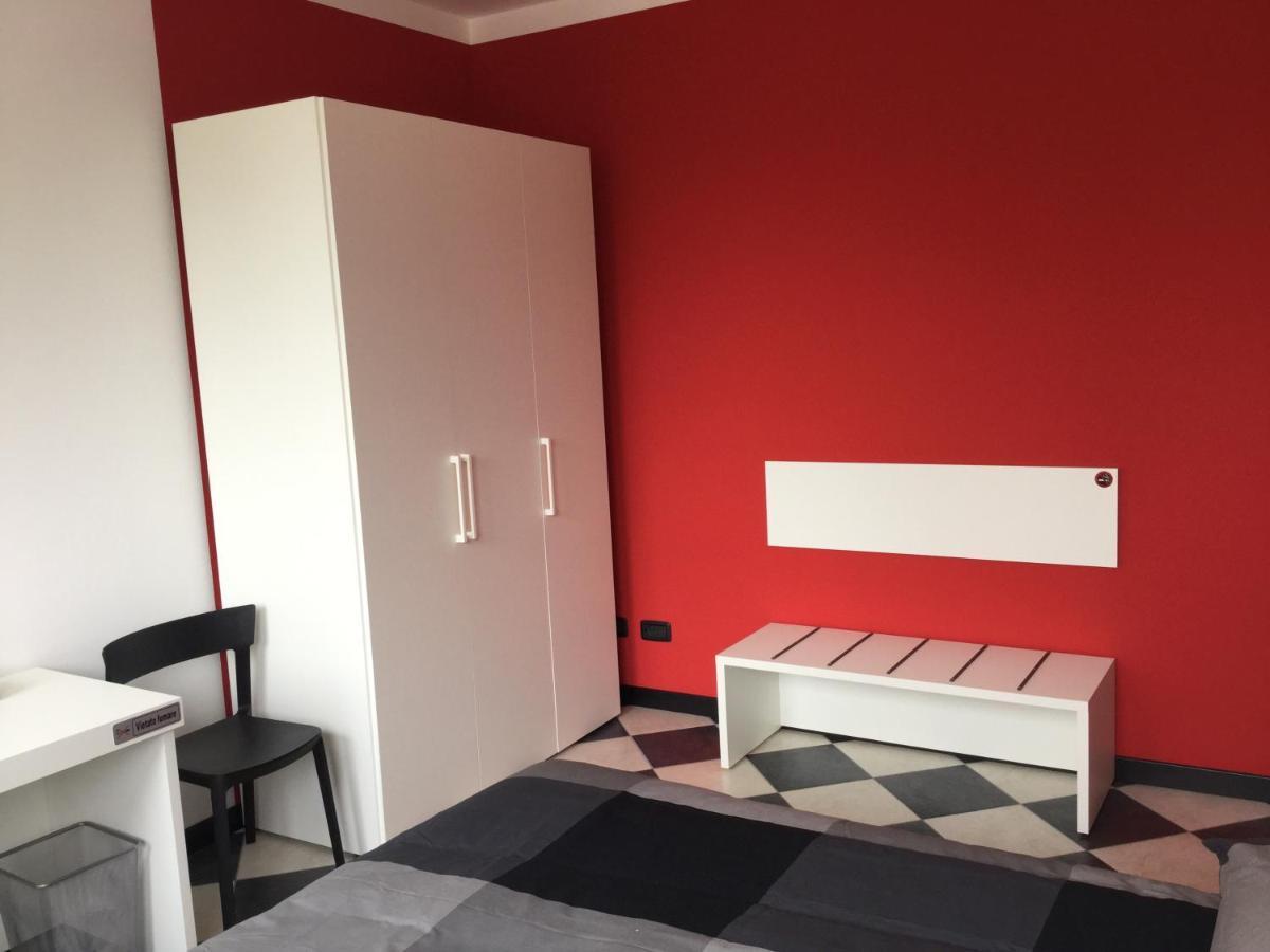 Sub14 Suite Con 2 Camere Da Letto Grandi Reggio Emilia Exteriör bild