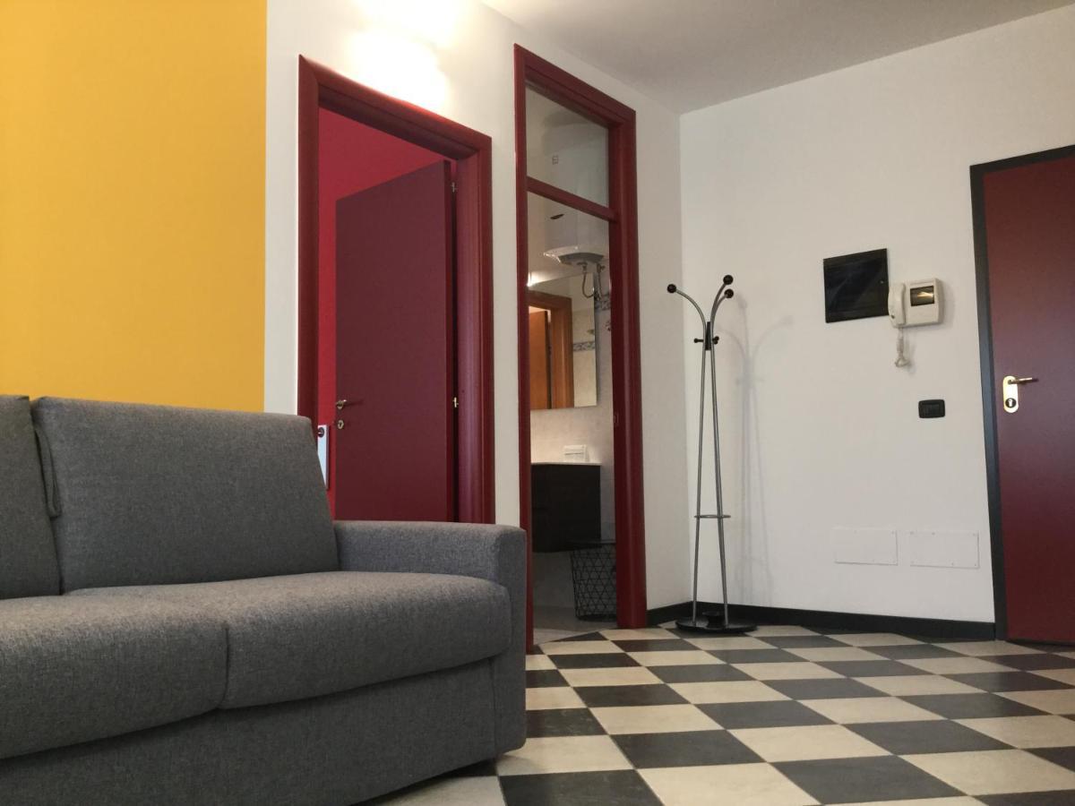 Sub14 Suite Con 2 Camere Da Letto Grandi Reggio Emilia Exteriör bild