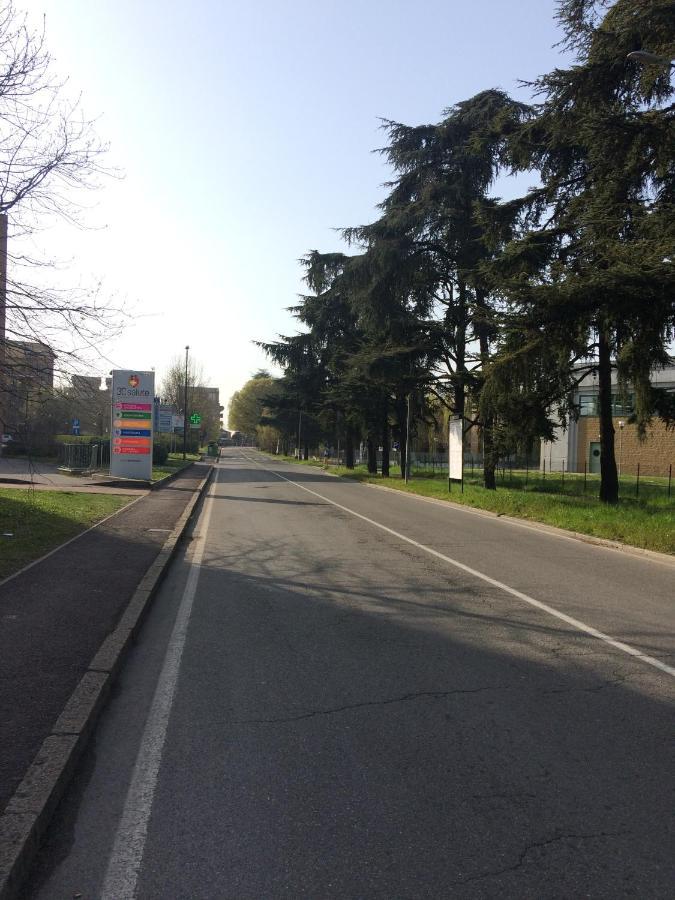 Sub14 Suite Con 2 Camere Da Letto Grandi Reggio Emilia Exteriör bild