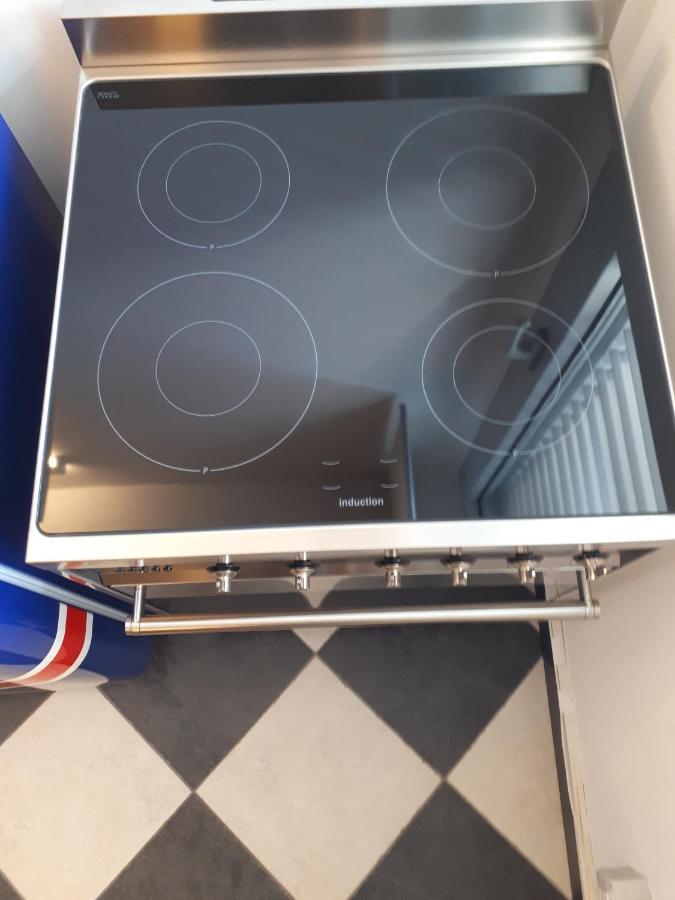 Sub14 Suite Con 2 Camere Da Letto Grandi Reggio Emilia Exteriör bild